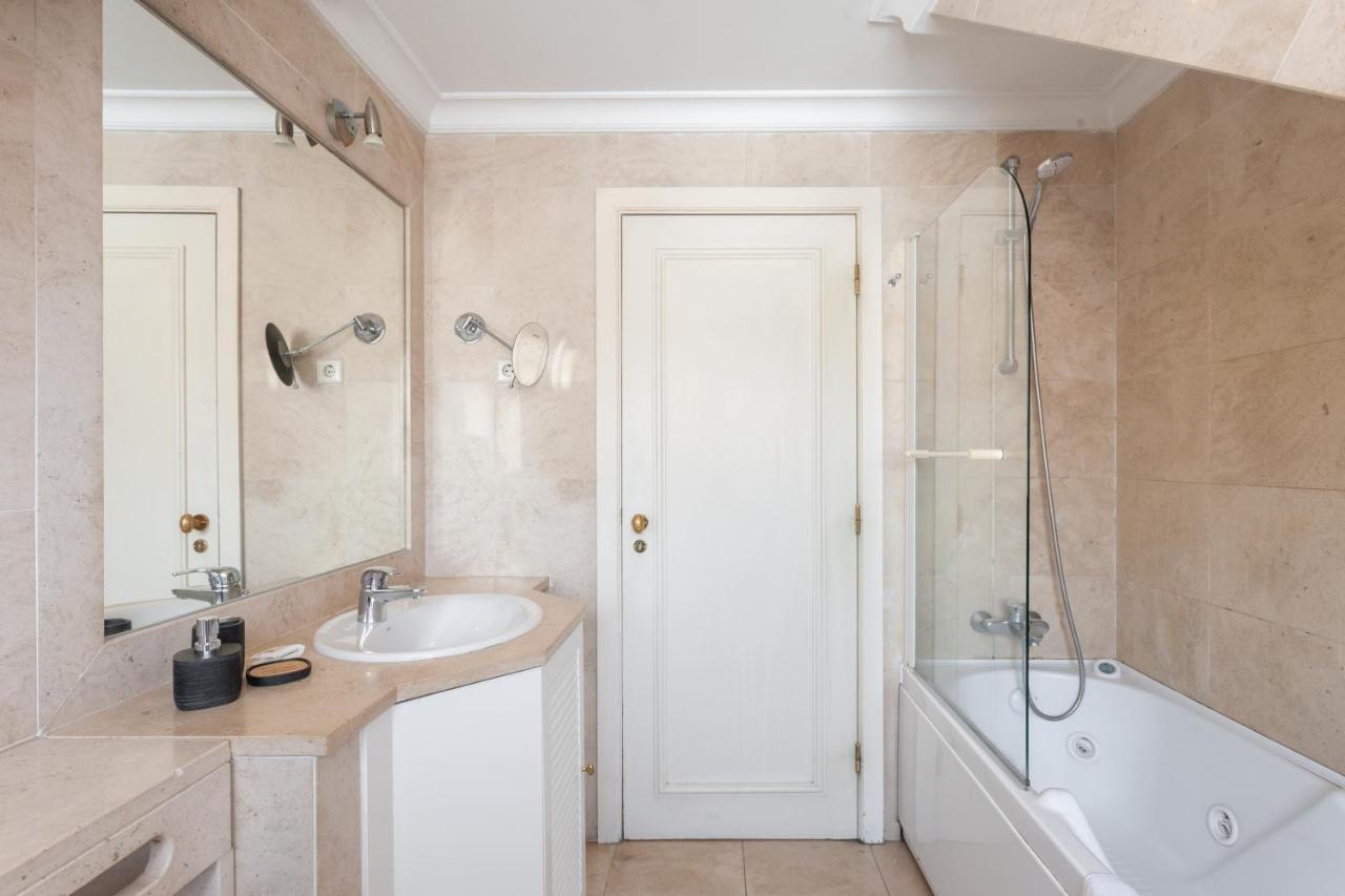 Lejlighed Flh Chic Chiado Exotic Spacious Lisboa