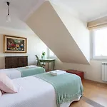 FLH Chic Chiado Exotic Spacious Residence